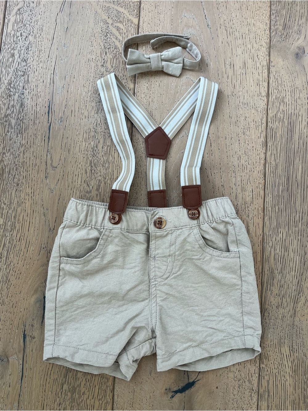 Baby Boy 6-9 months Tan  White Cream Short Suspenders Wedding Bow tie